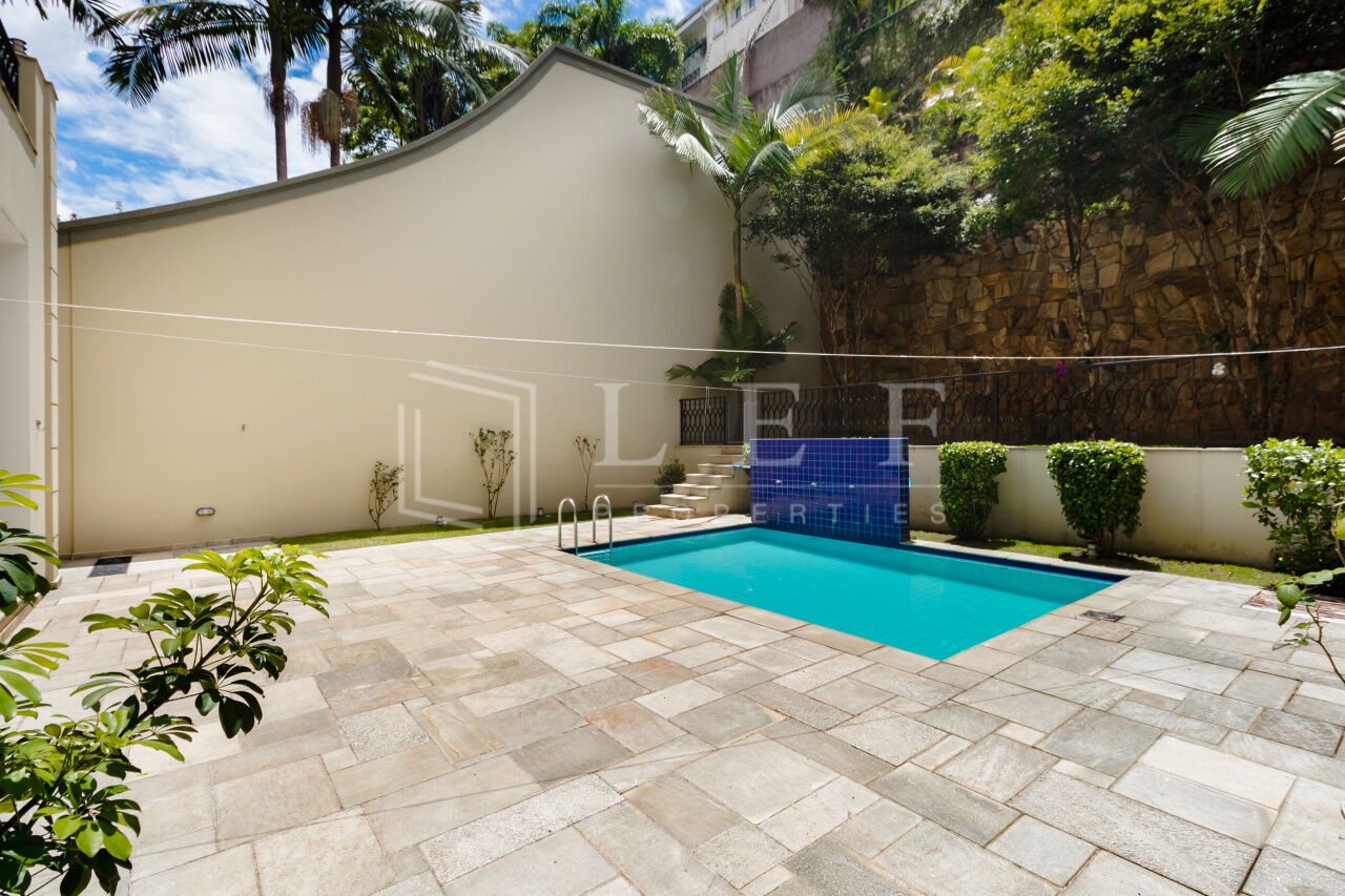 Lef Properties