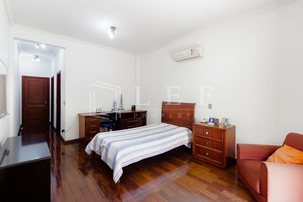 Lef Properties