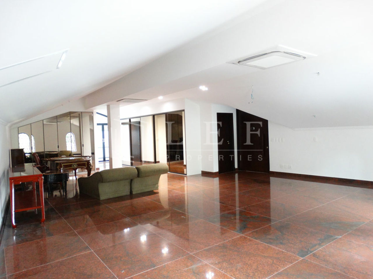 Lef Properties