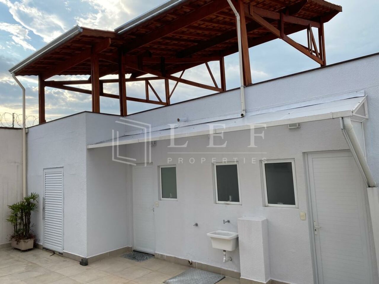 Lef Properties