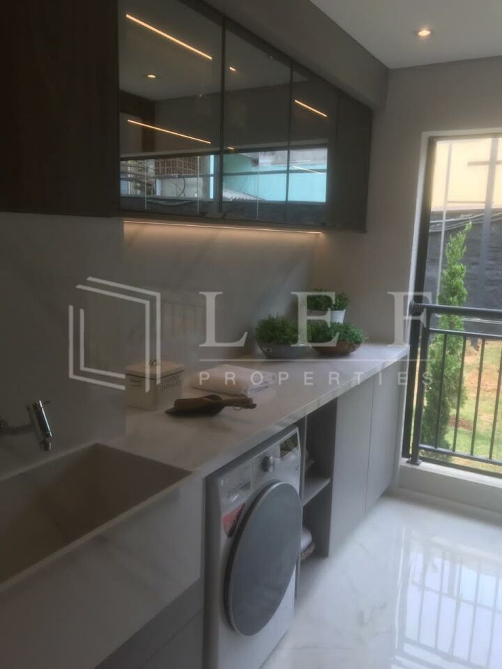Lef Properties