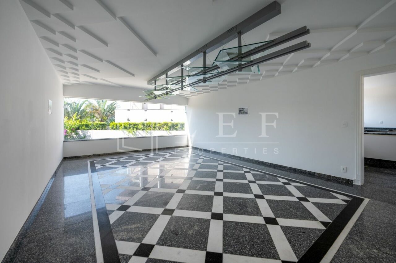 Lef Properties