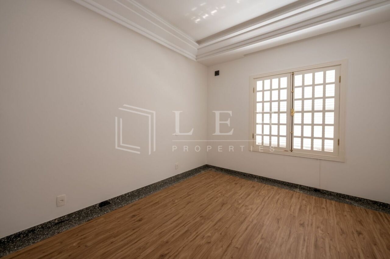 Lef Properties