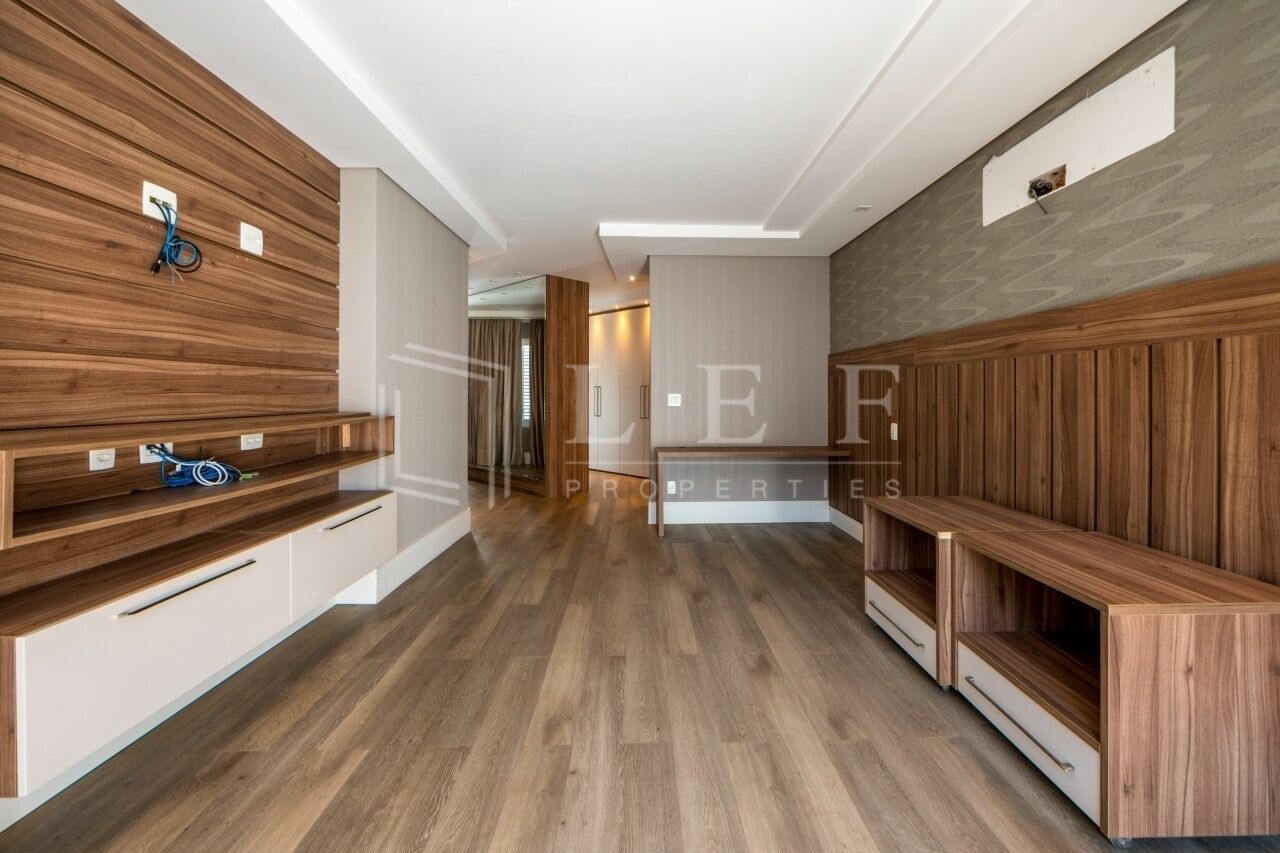 Lef Properties