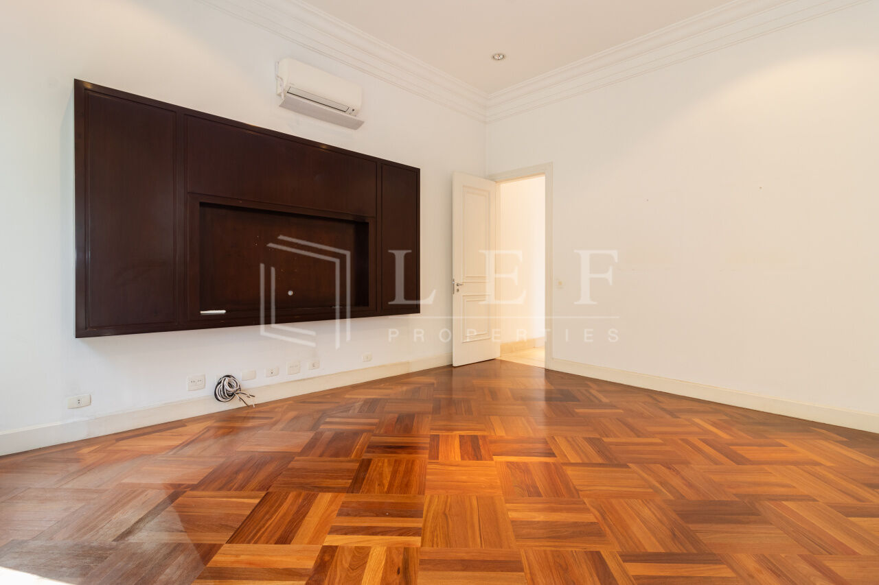 Lef Properties