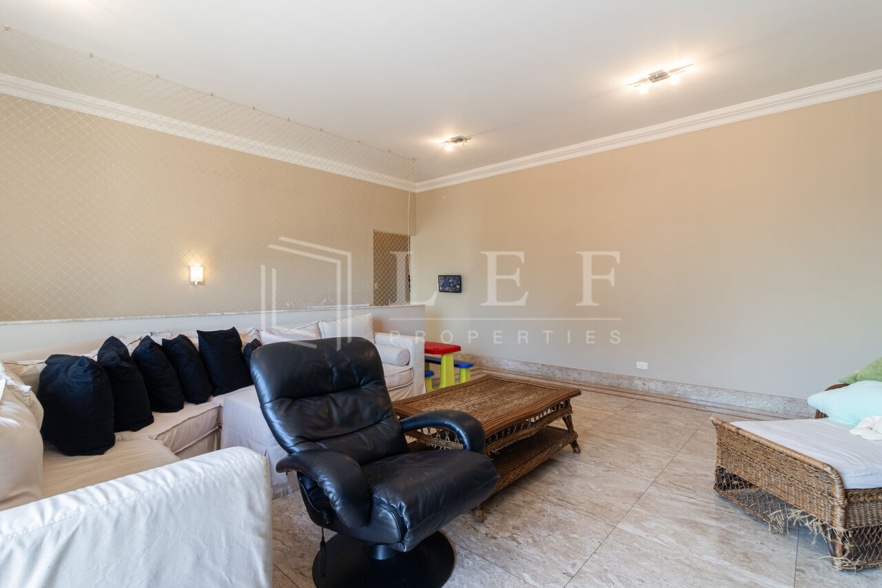 Lef Properties