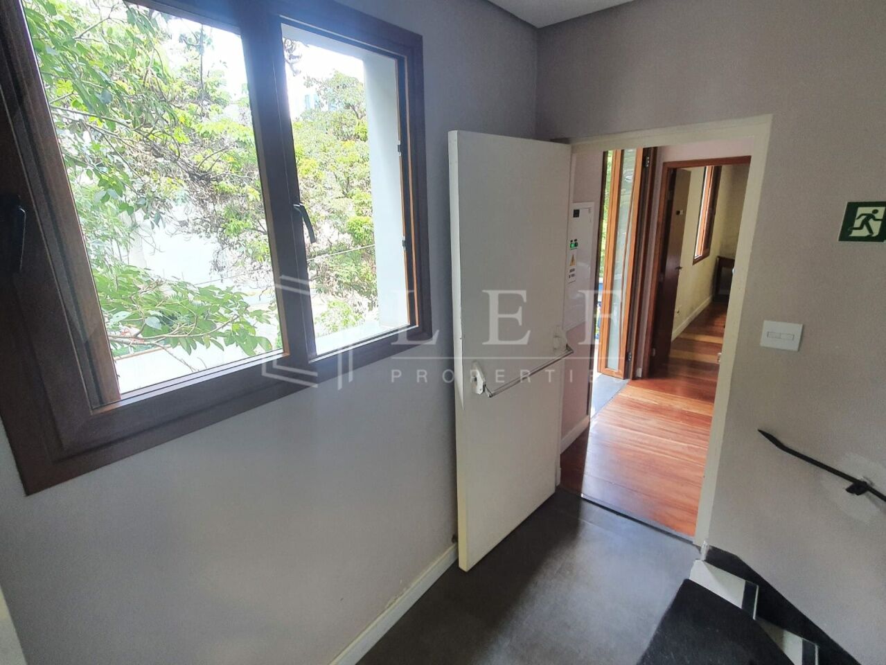 Lef Properties