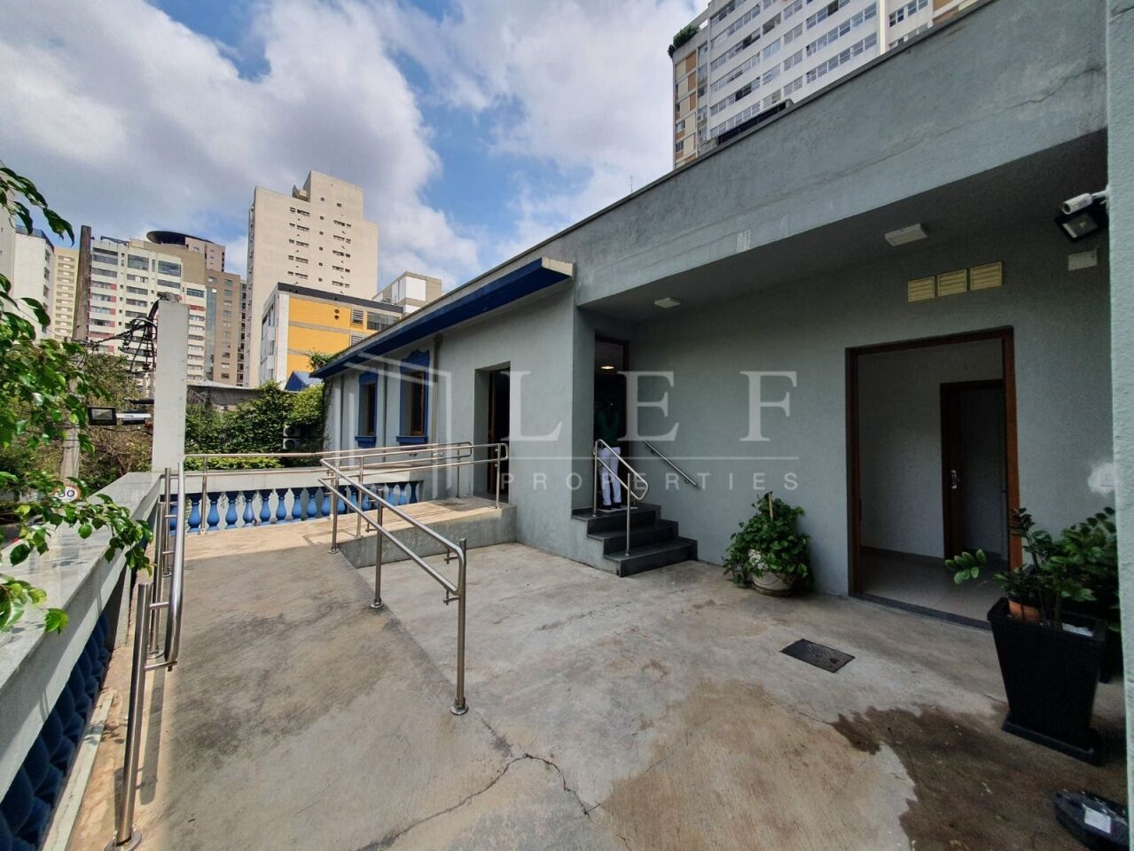 Lef Properties