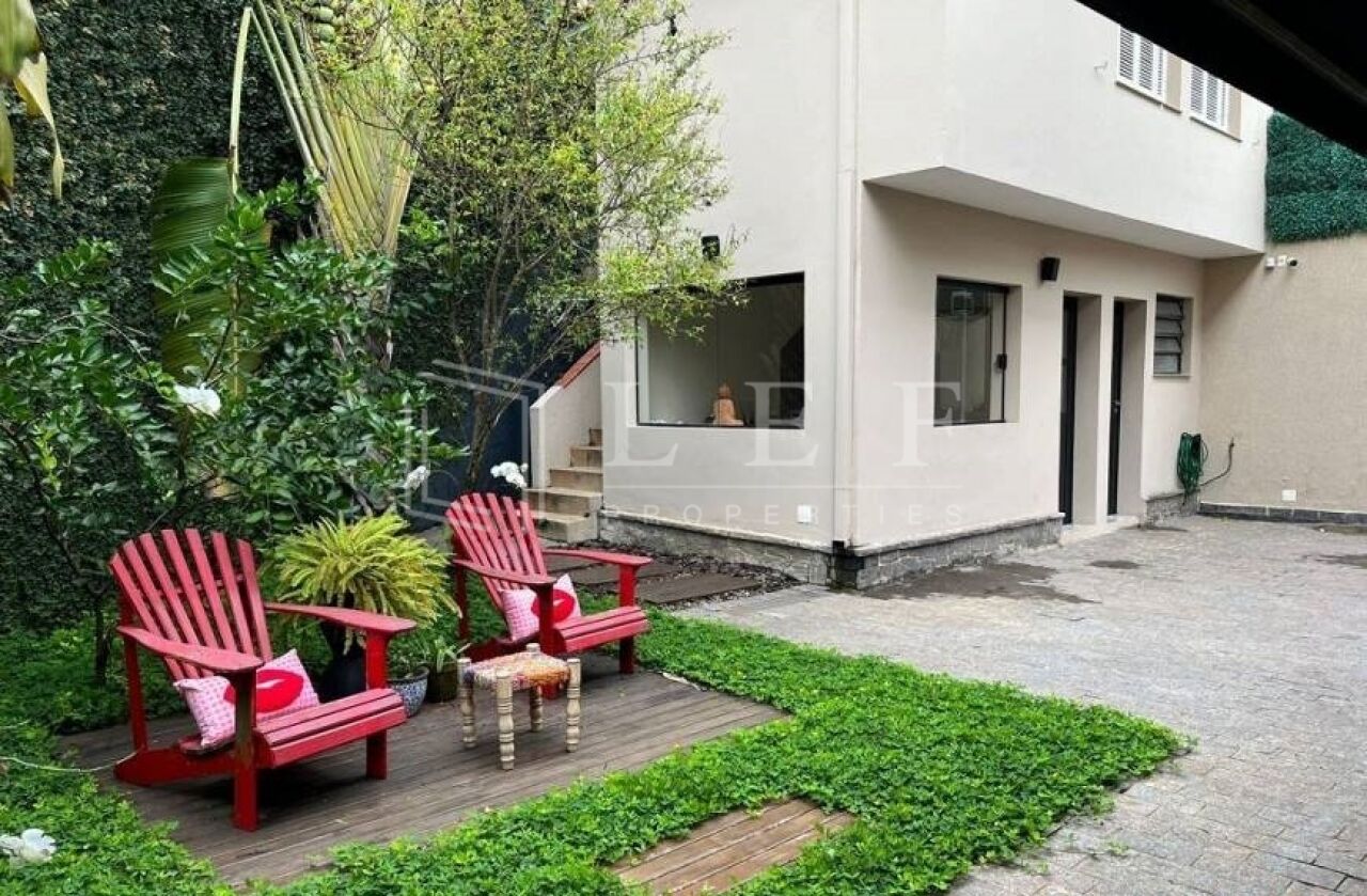 Lef Properties