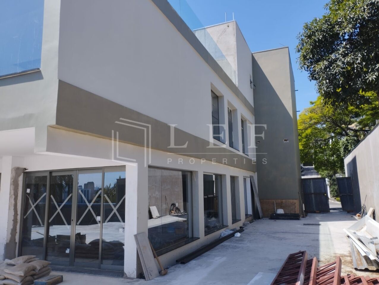 Lef Properties