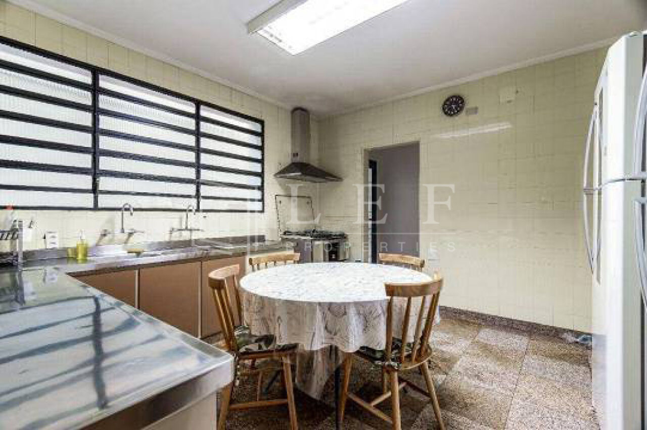 Lef Properties