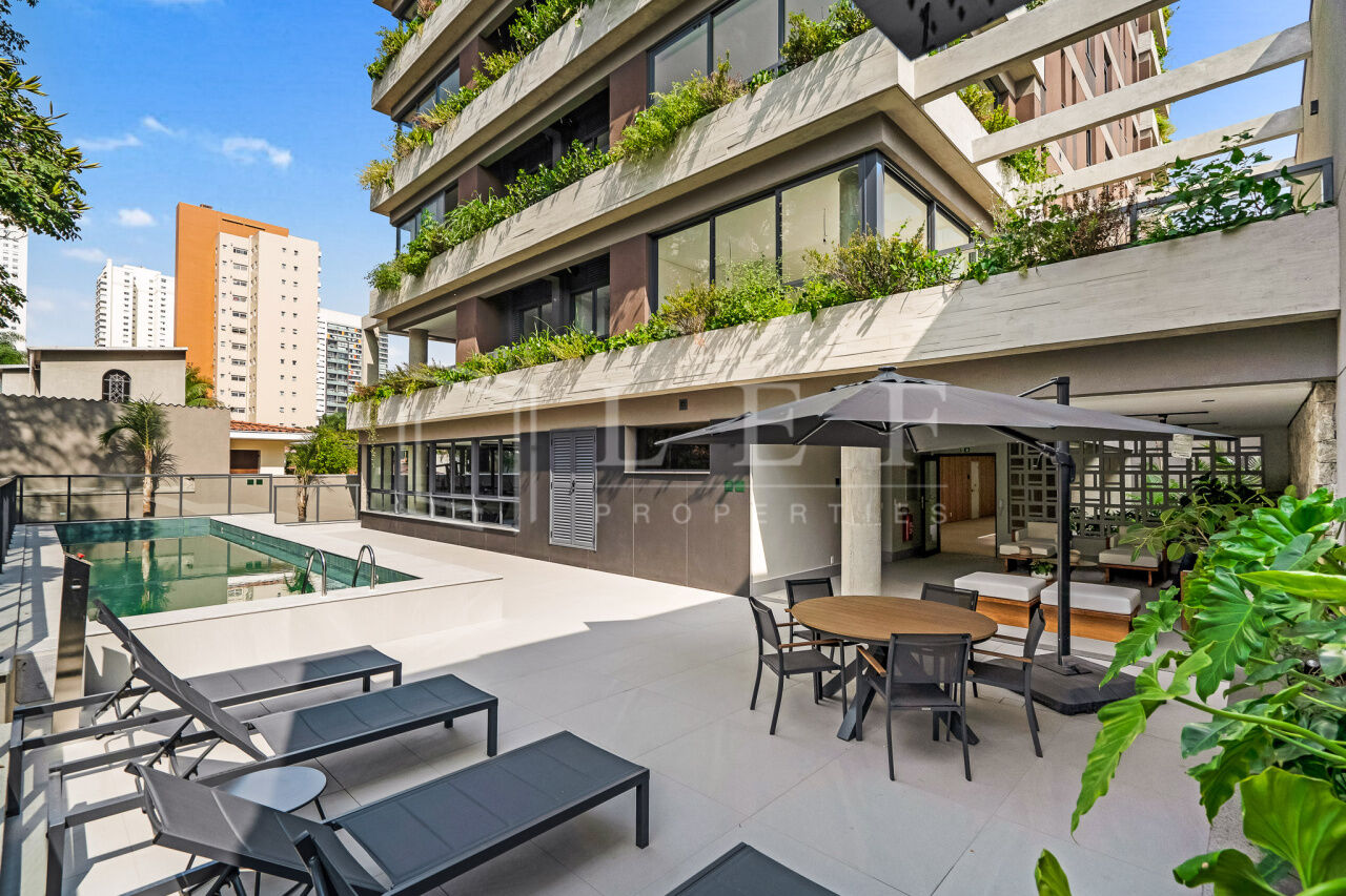 Lef Properties