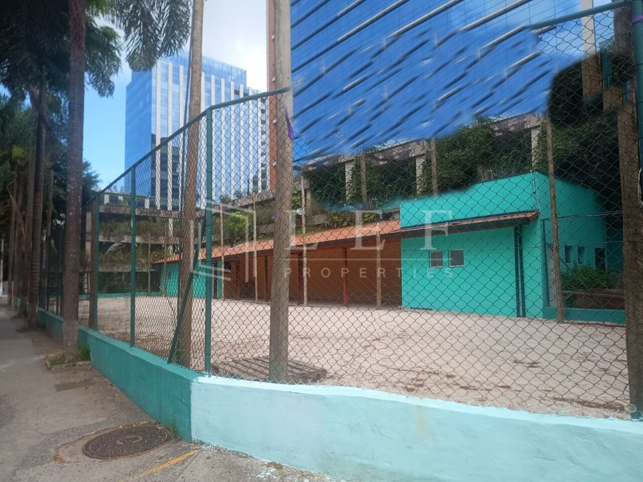Lef Properties