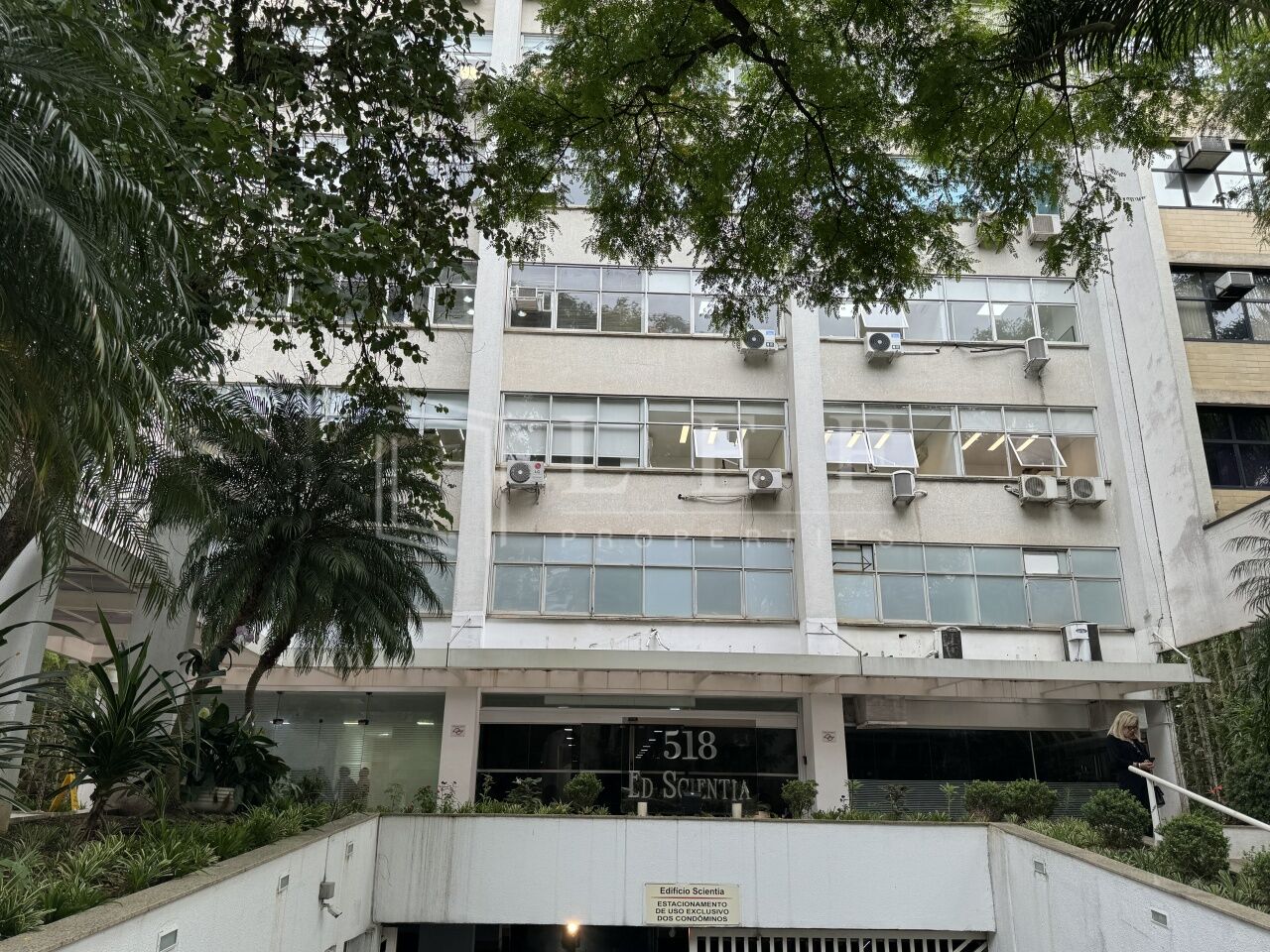 Lef Properties