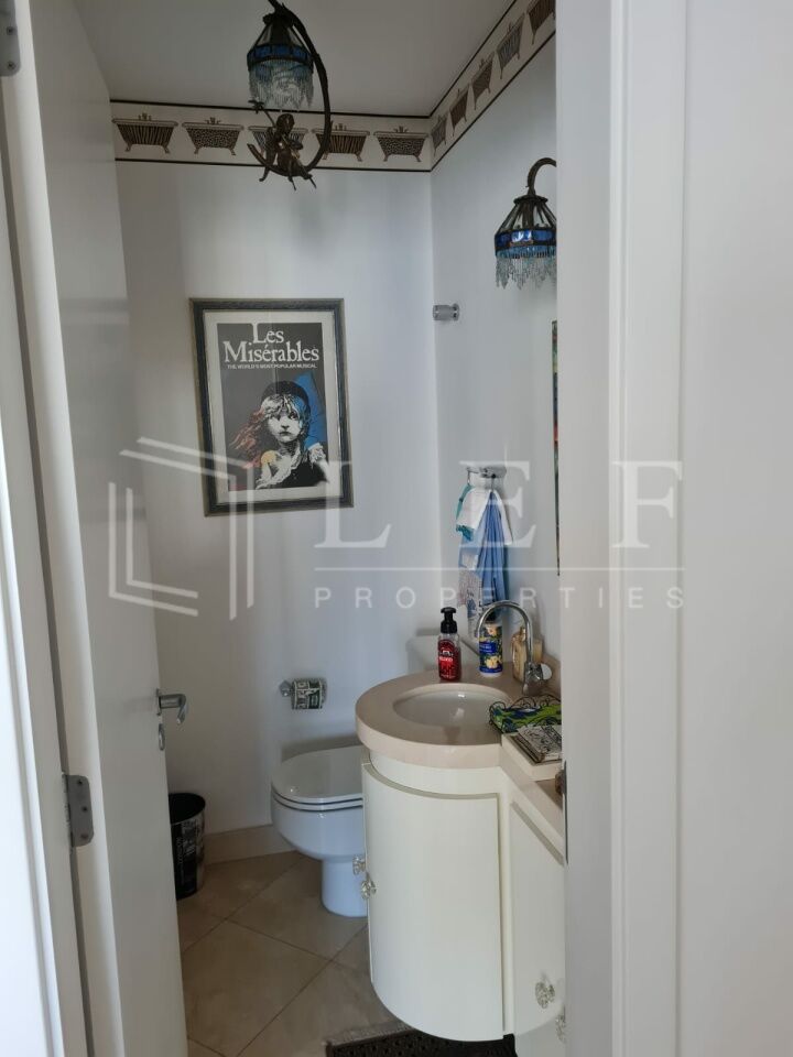 Lef Properties