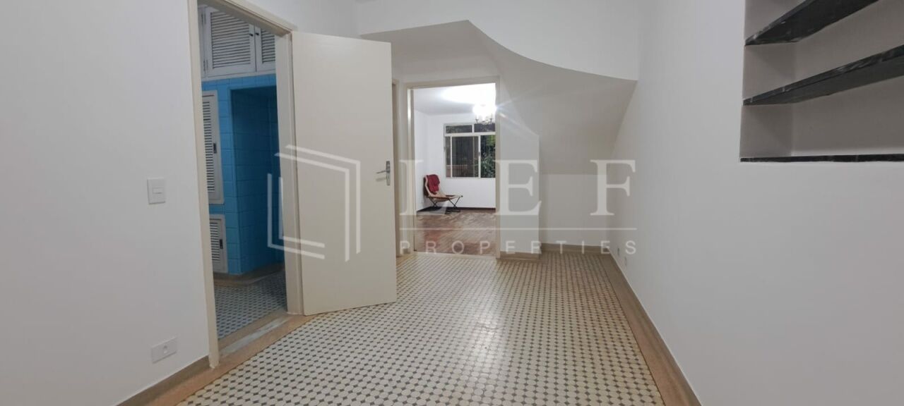 Lef Properties