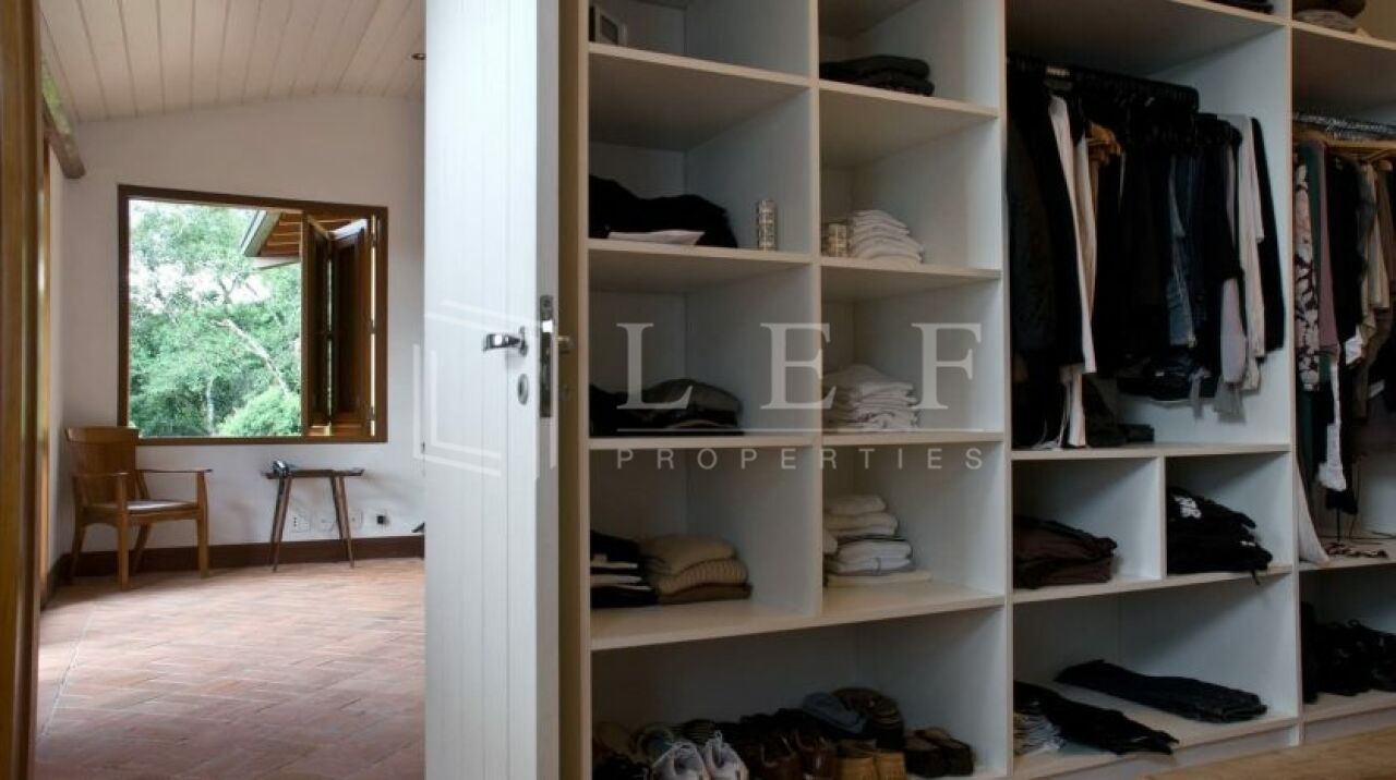 Lef Properties