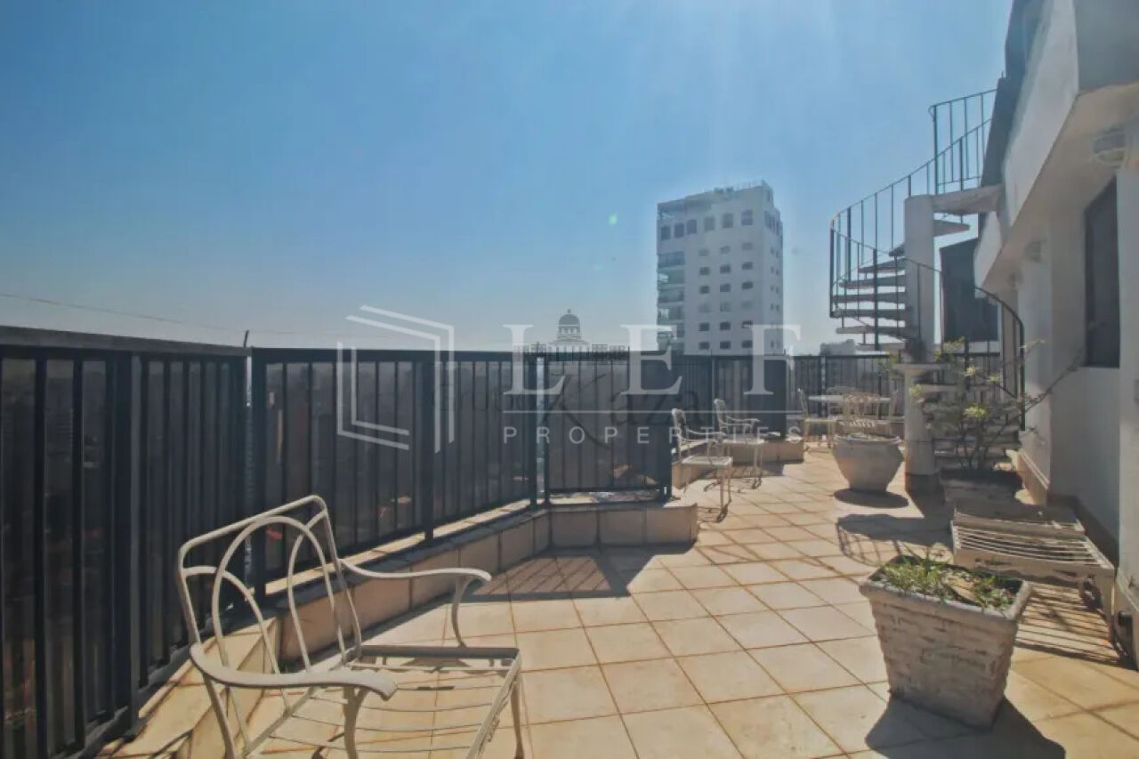 Lef Properties