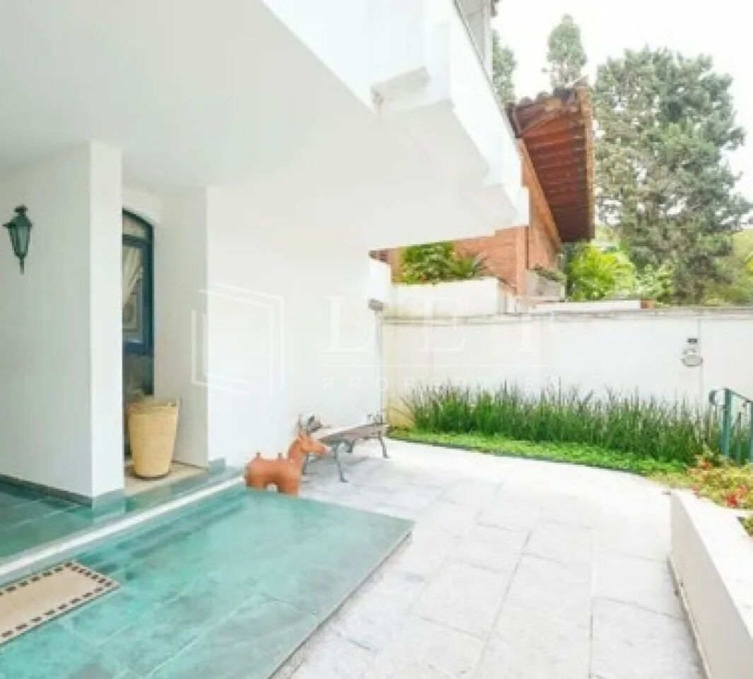 Lef Properties