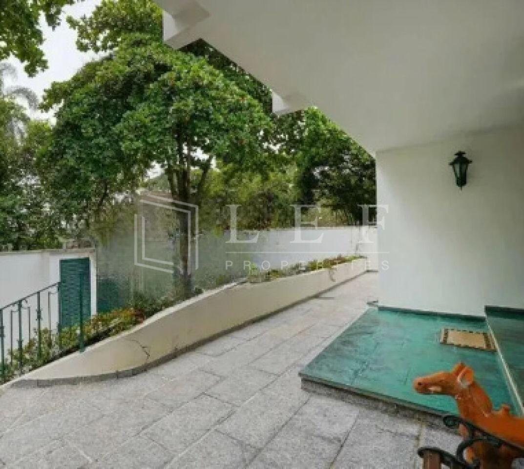 Lef Properties