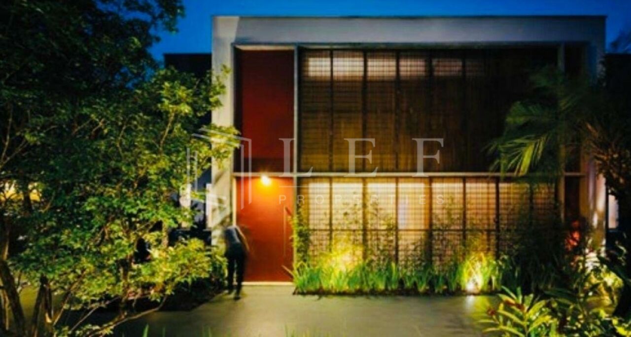 Lef Properties