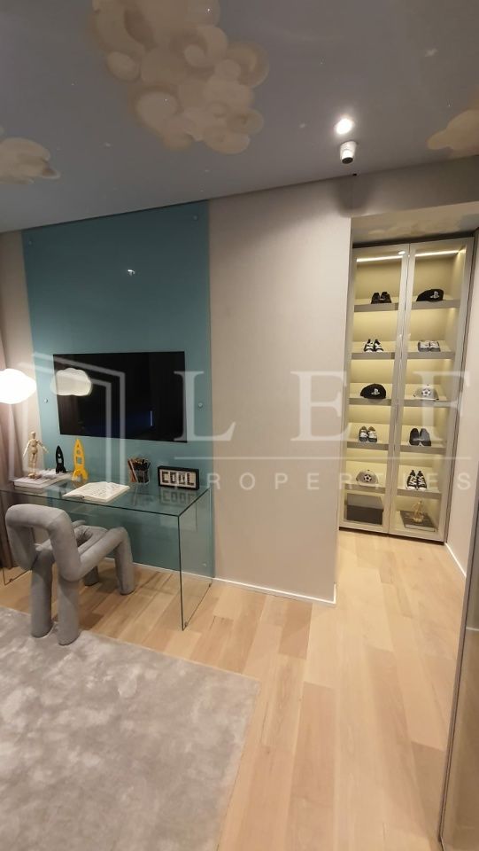 Lef Properties