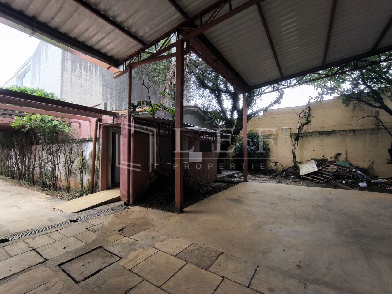 Lef Properties