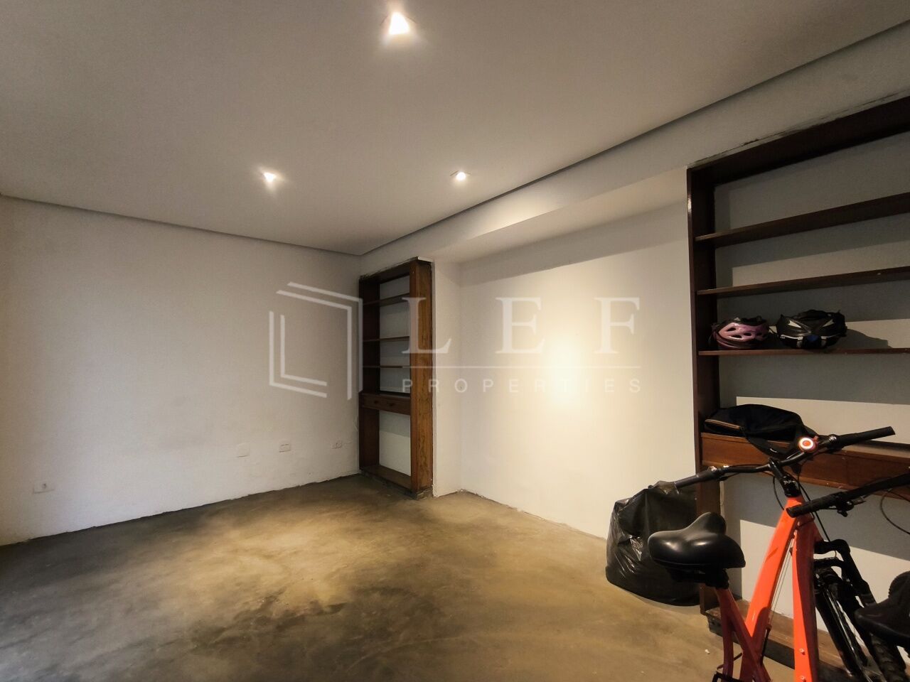 Lef Properties