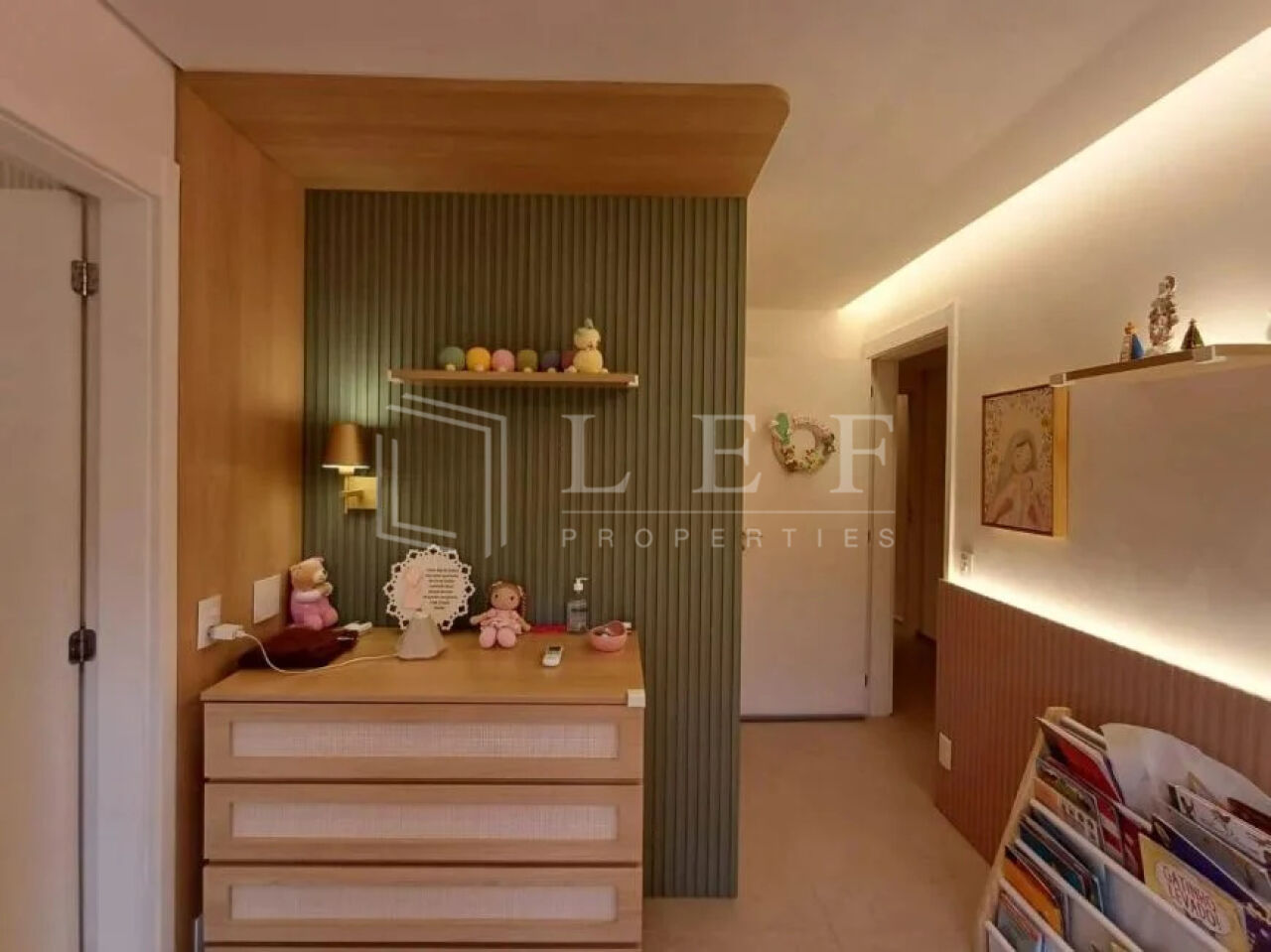 Lef Properties