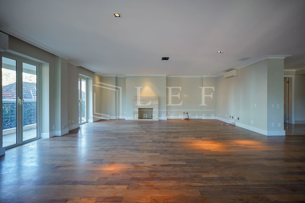 Lef Properties