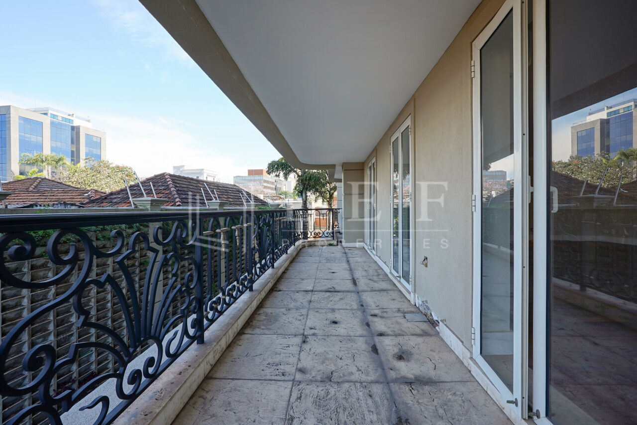 Lef Properties