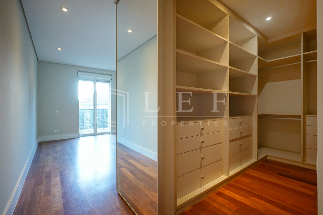 Lef Properties