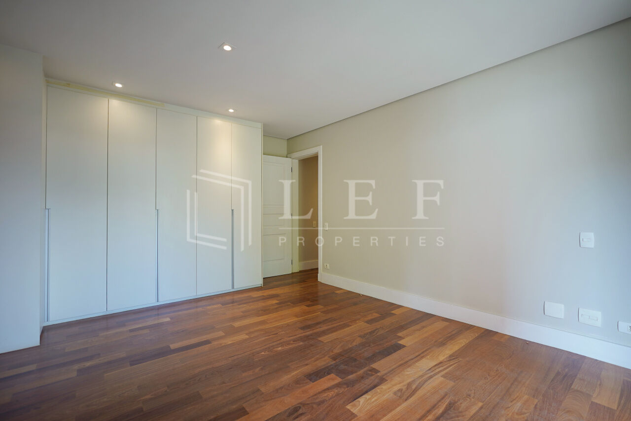 Lef Properties