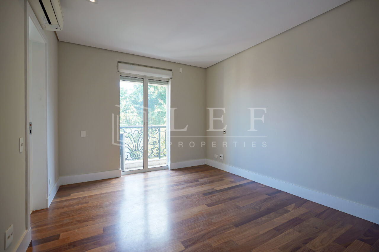 Lef Properties