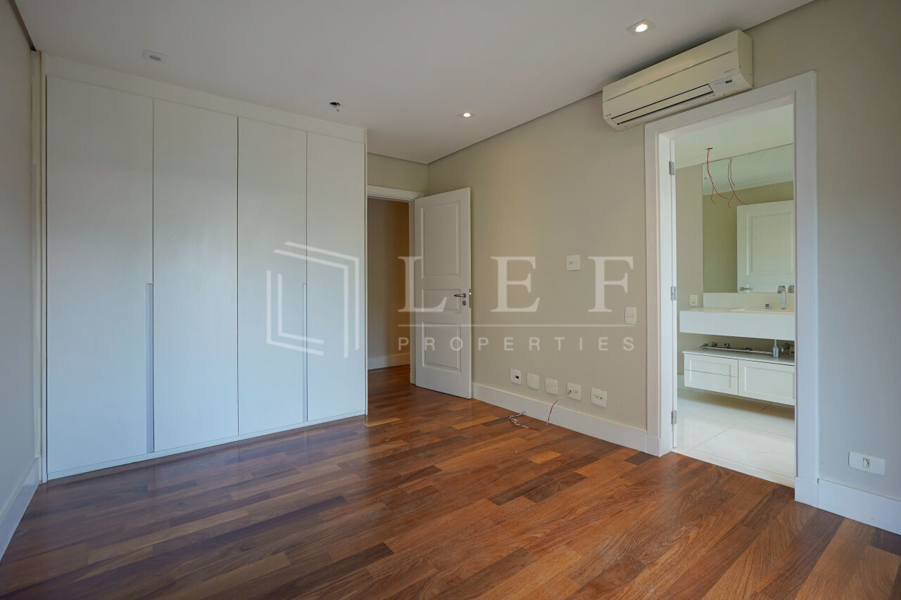Lef Properties