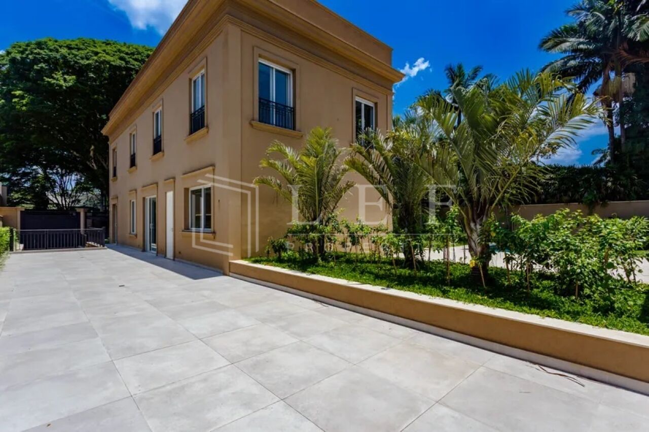 Lef Properties