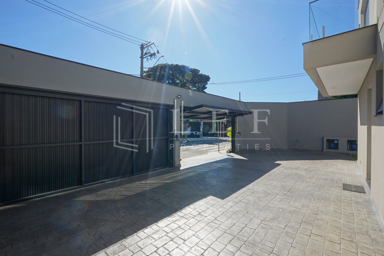 Lef Properties
