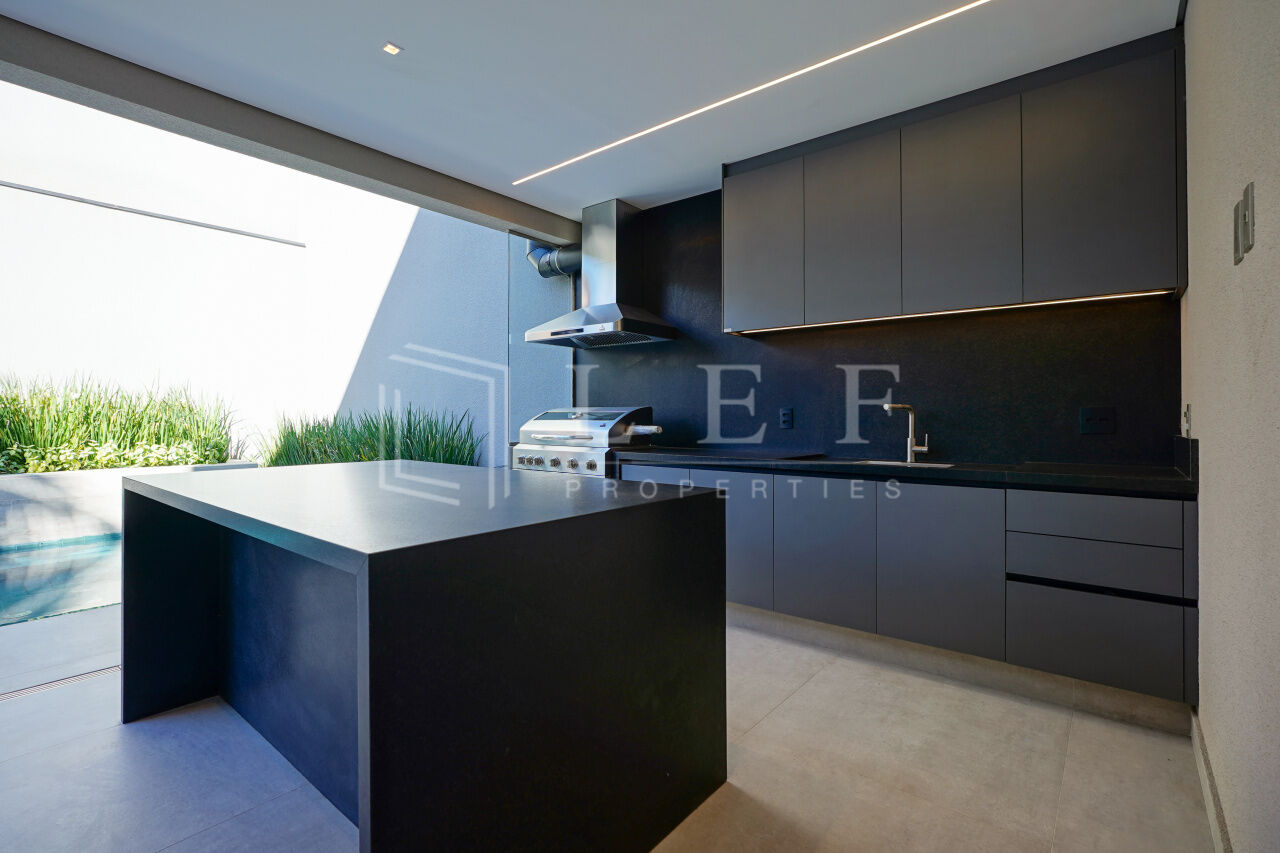 Lef Properties