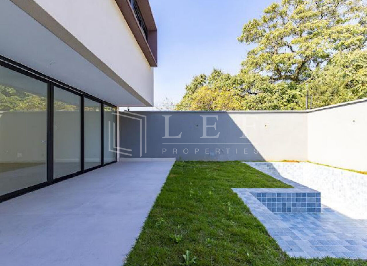 Lef Properties