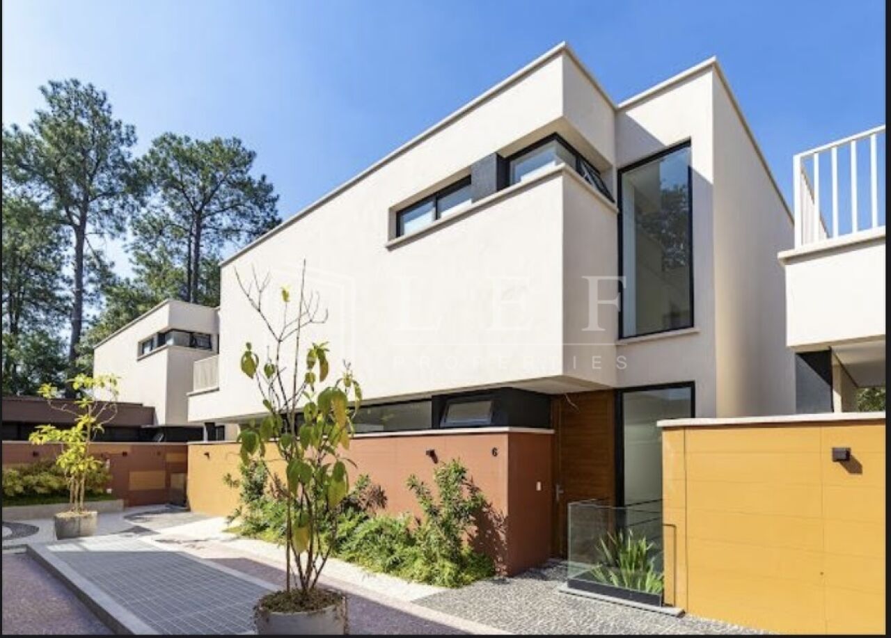 Lef Properties