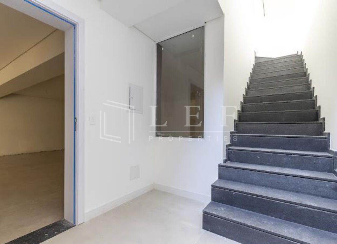 Lef Properties