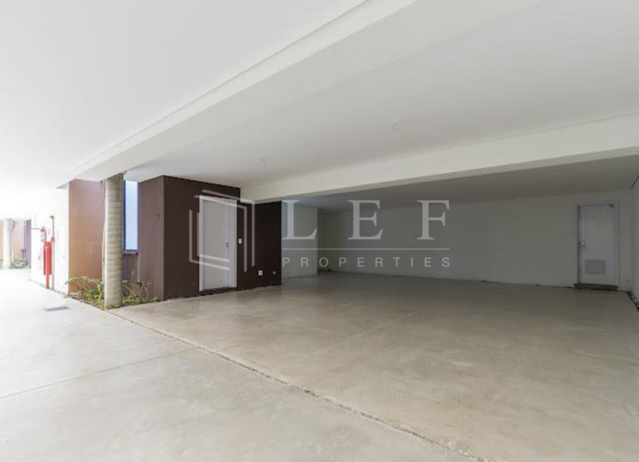 Lef Properties