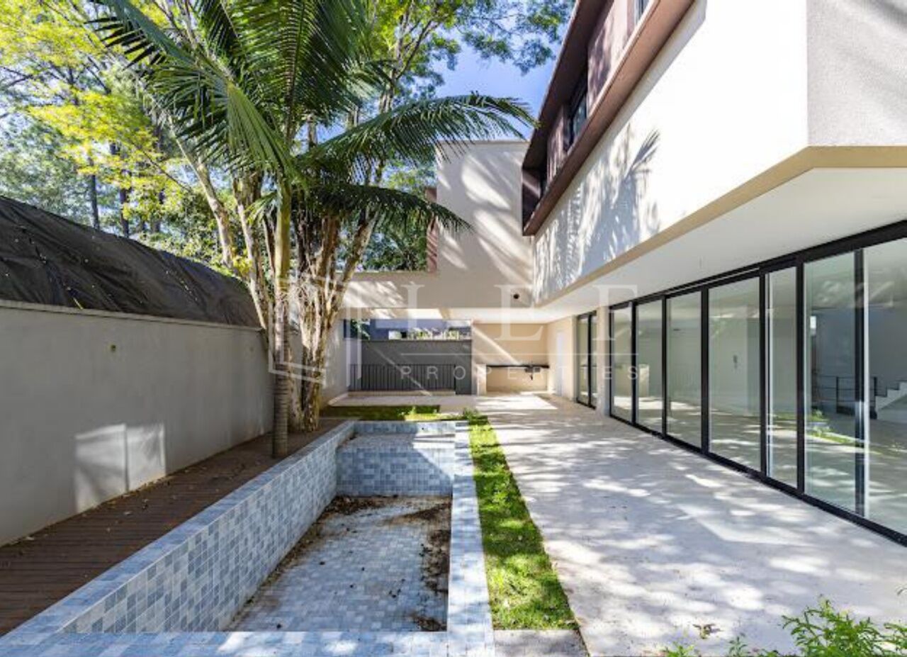 Lef Properties