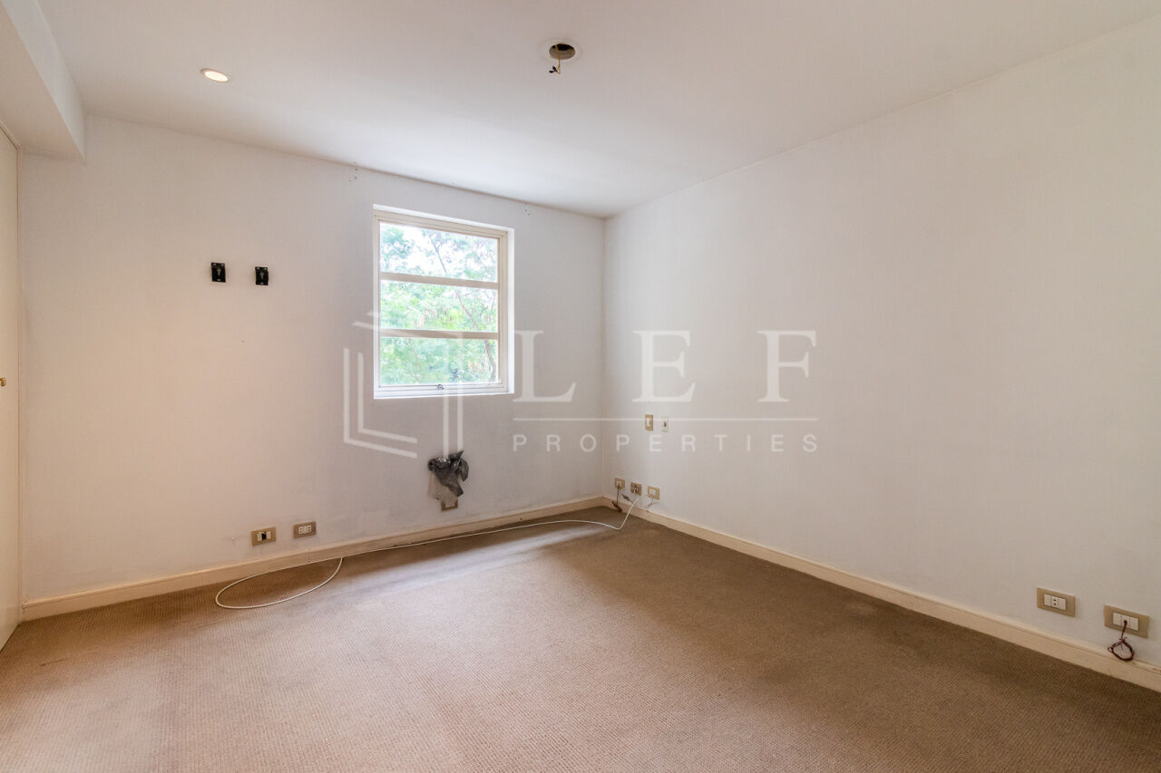 Lef Properties