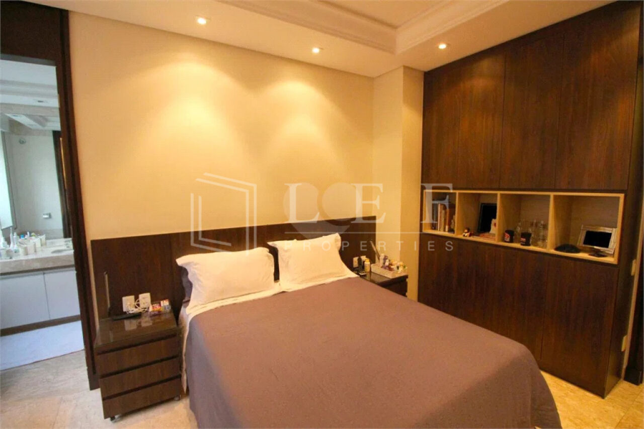 Lef Properties