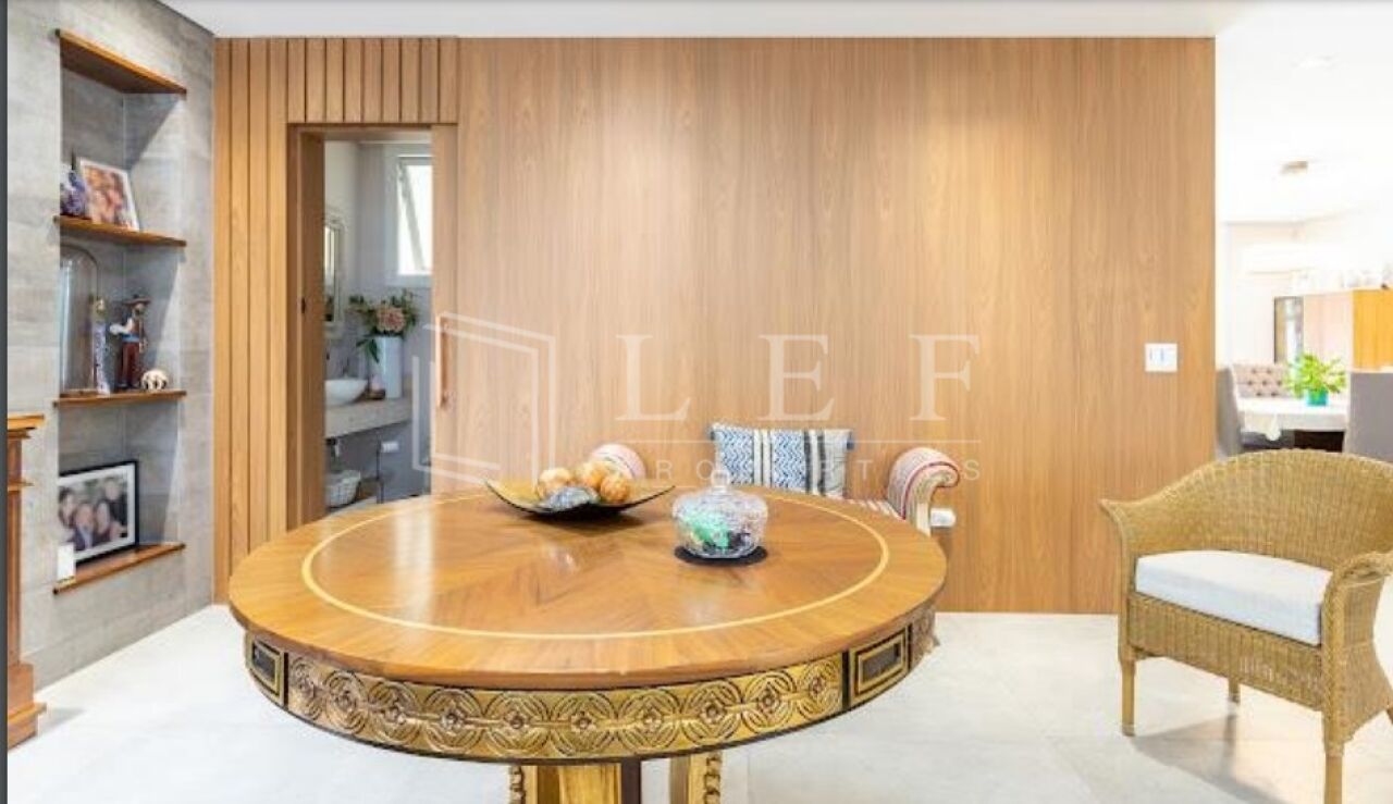 Lef Properties