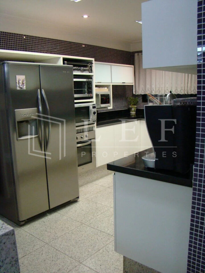 Lef Properties