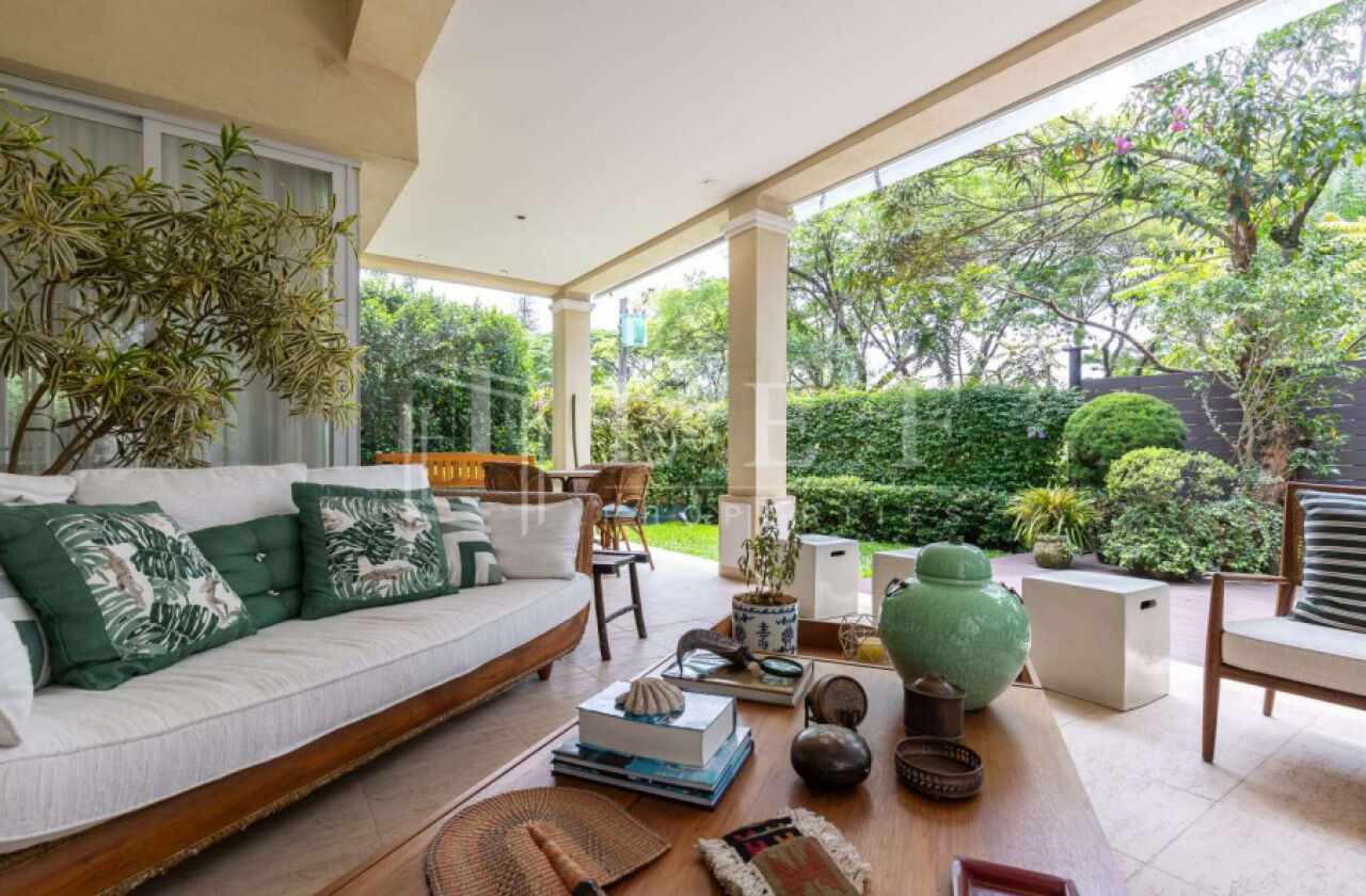 Lef Properties