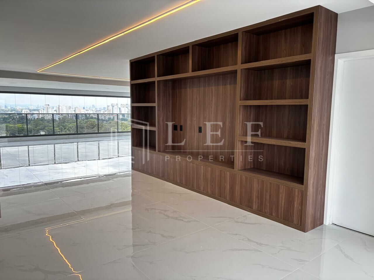 Lef Properties