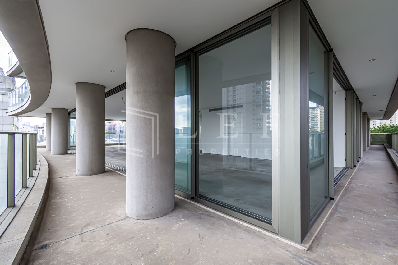 Lef Properties